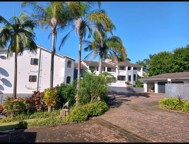 2 BEDROOM SECTIONAL TITLE FOR SALE IN UMTENTWENI